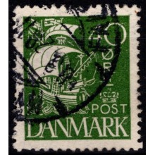 Karavel, variant, farveplet i flag.