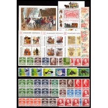 Planche med hæftesammentryk, miniark og mærker. Postfriske. 