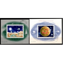 Apollo-rumflyvninger. 2 miniark, takket og utakket. 